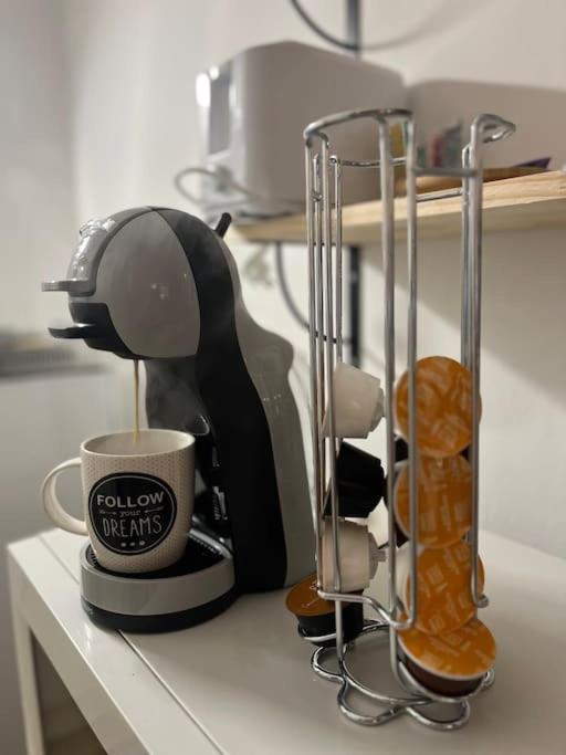 Le Douillet - Hypercentre Wifi Parking-comfort Apartment